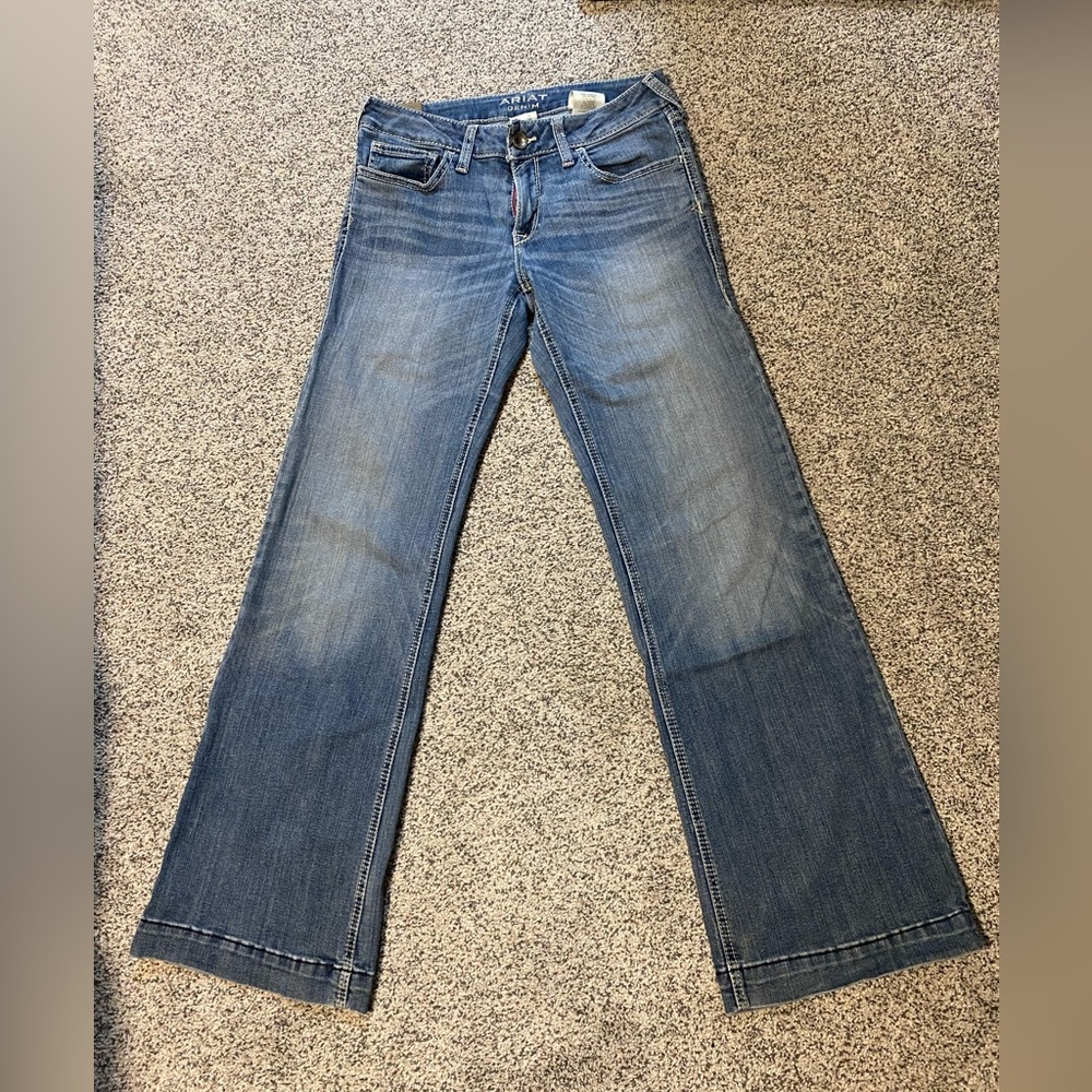 Women’s Ariat Trouser Jeans, 28 regulars